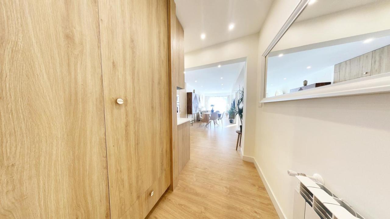 Miramar Luxurious Flat, 3 Double Rooms, Free Parking, Terrace, Completely New San Sebastian Ngoại thất bức ảnh