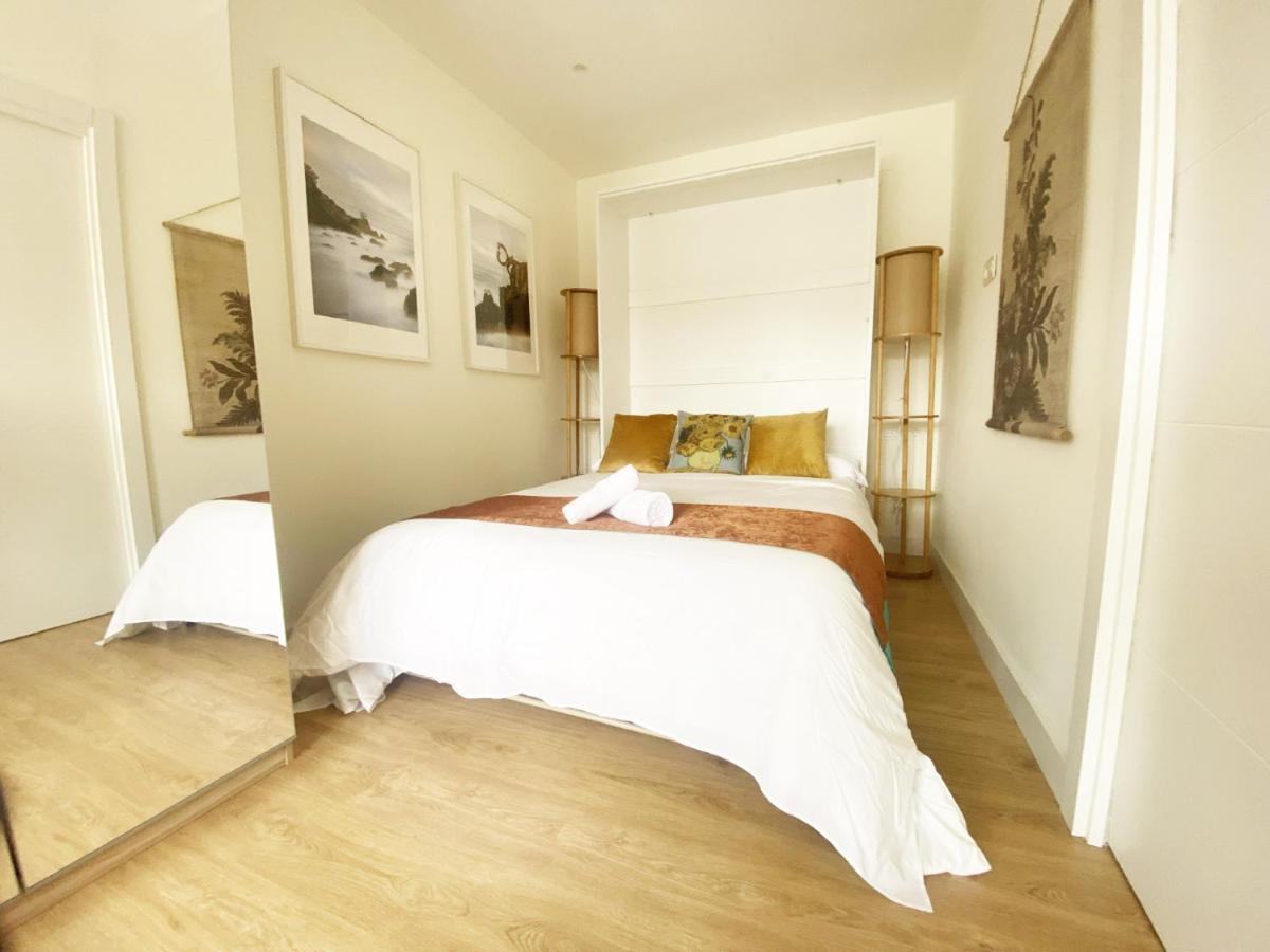 Miramar Luxurious Flat, 3 Double Rooms, Free Parking, Terrace, Completely New San Sebastian Ngoại thất bức ảnh
